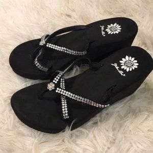 Yellow Box sparkly flip flops